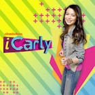 Cuando Carly crea su show de internet llamado Icarly se vuelve famosa de la noche a la mañana. Con ayuda de sus amigos y su excéntrico hermano deberá aprender a lidiar con su fama mientras prepara nuevos episodios de su popular show.