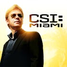 En CSI Miami sigue a un equipo de detectives forenses mientras resuelven crímenes en Miami. Liderados por Horatio Caine, el equipo utiliza la ciencia forense para recopilar pruebas y atrapar a los delincuentes.