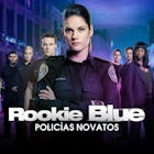 Rookie Blue: Policías Novatos es una emocionante serie policial que sigue a jóvenes reclutas en su primer trabajo en la fuerza, enfrentando desafíos tanto en el deber como en sus vidas mientras forjan relaciones y luchan contra crímenes en la ciudad.
