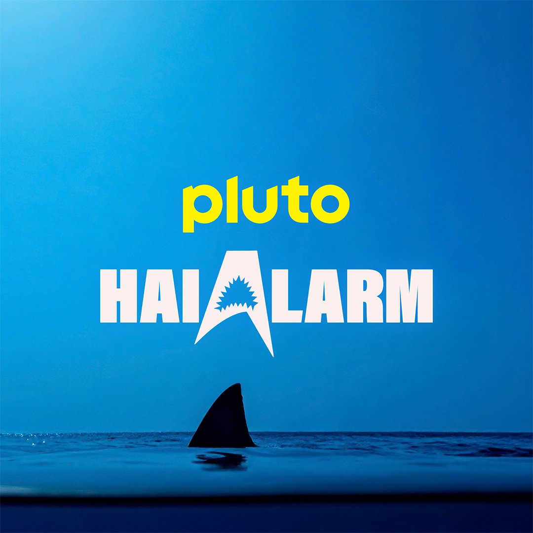 Endlose Sandstrände, eine frische Meeresbrise, Entspannung pur... Gibt's woanders! Pluto TV Sharks bringt dir die gefährlichsten Meereskreaturen direkt ins Wohnzimmer. Hier ist Herzrasen garantiert!