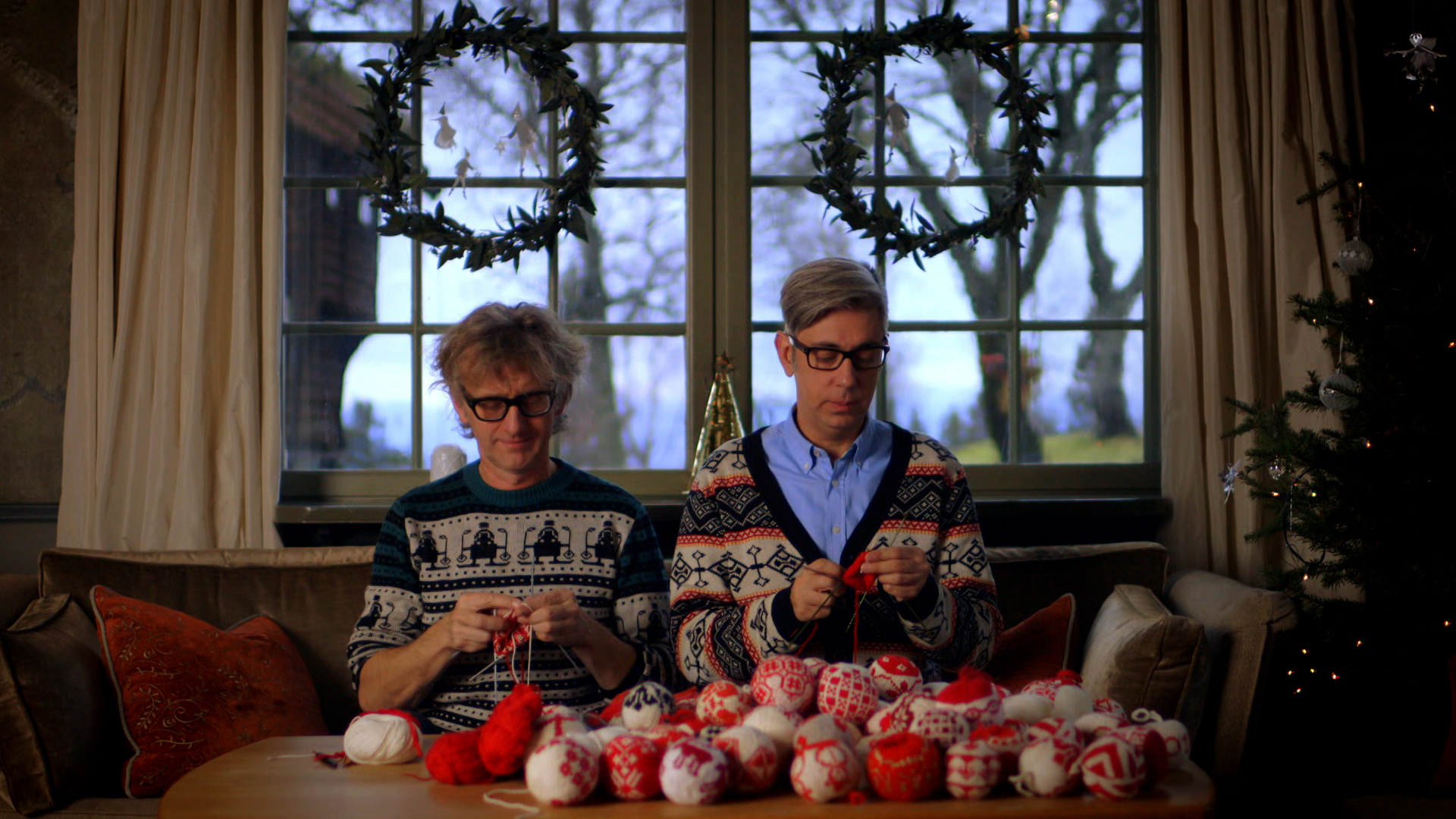 Watch Kirstie's Handmade Christmas 2014 Special on demand for free