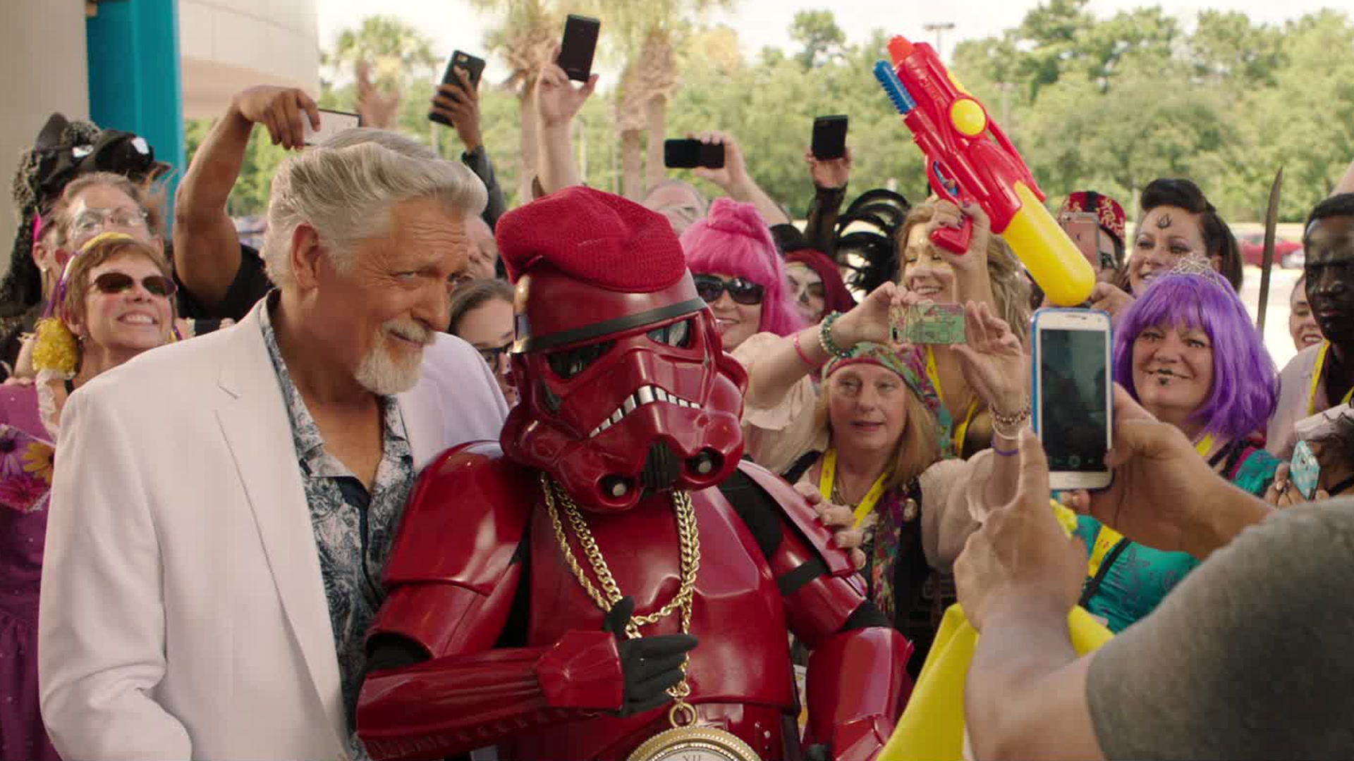 Assista Supercon On Demand Grátis! Pluto TV