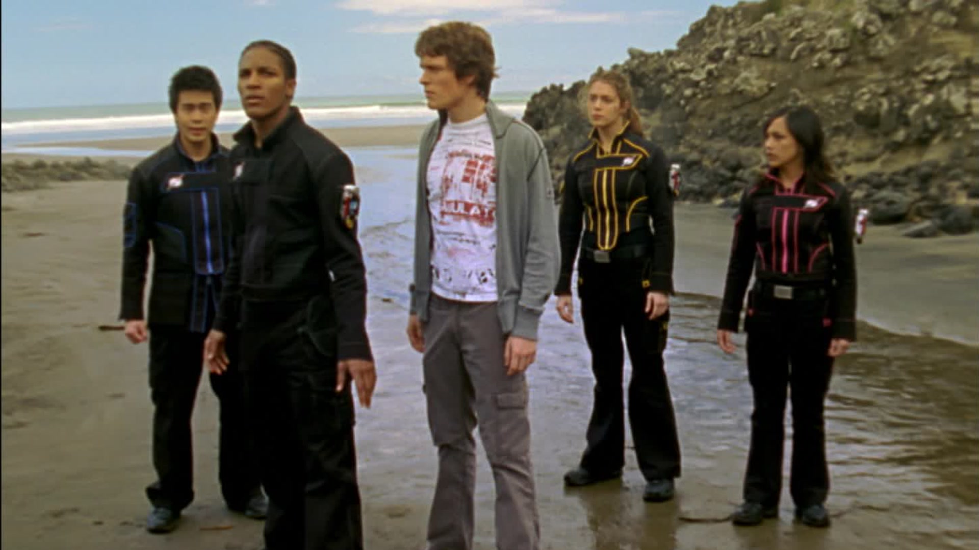 Watch Power Rangers: Operation Overdrive Season 15 Free | Pluto TV