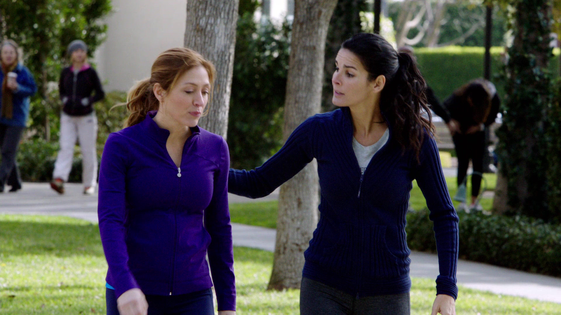 Watch Rizzoli & Isles Season 4 Free | Pluto TV