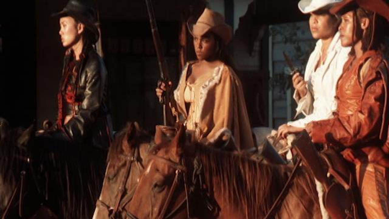 Watch Gang of Roses for Free Online | Pluto TV