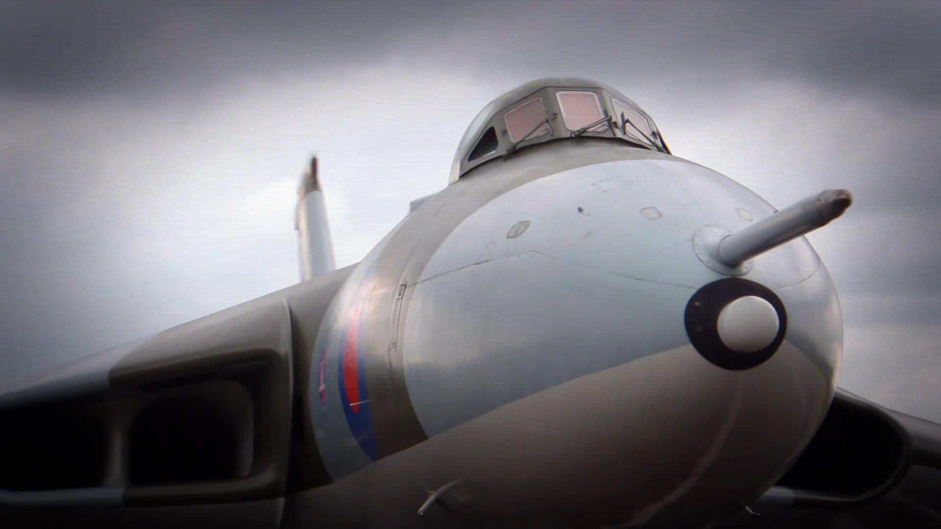 Watch Guy Martin: Last Flight of the Vulcan Bomber for Free Online
