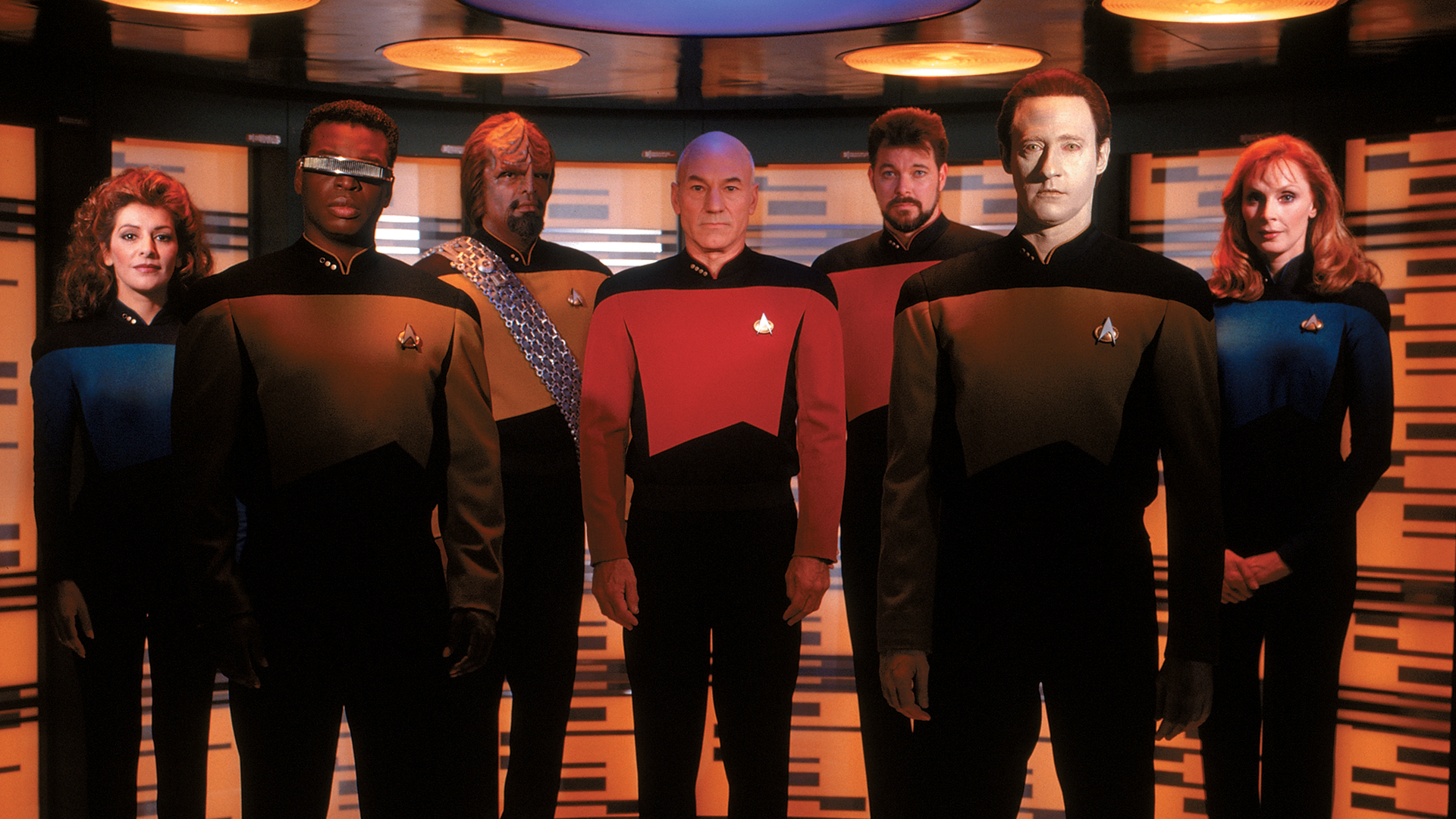 Watch Star Trek: The Next Generation Season 1 Episode 8 | Pluto TV