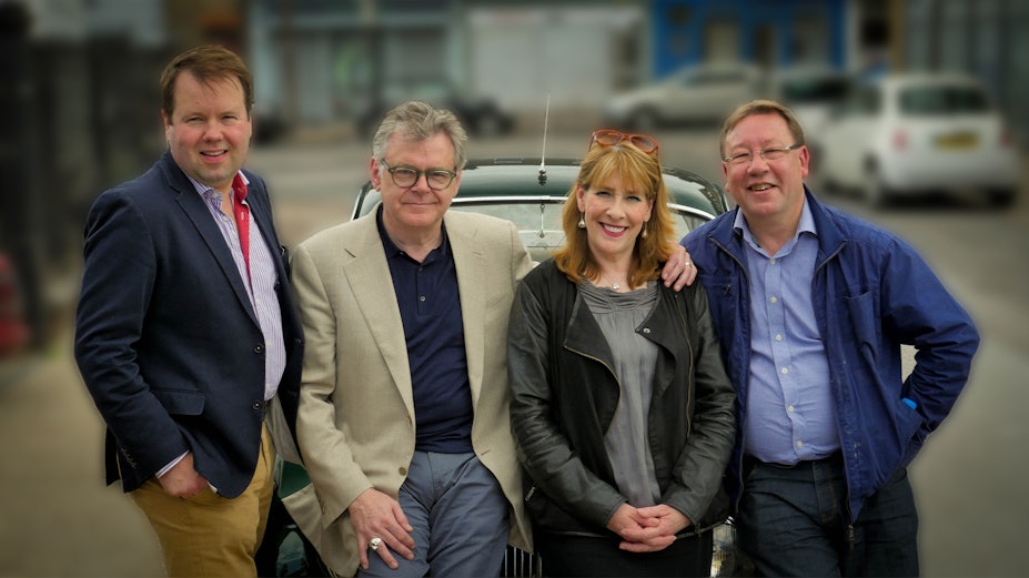 Sir Terry Wogan and Caroline Quentin - Celebrity Antiques Road Trip ...
