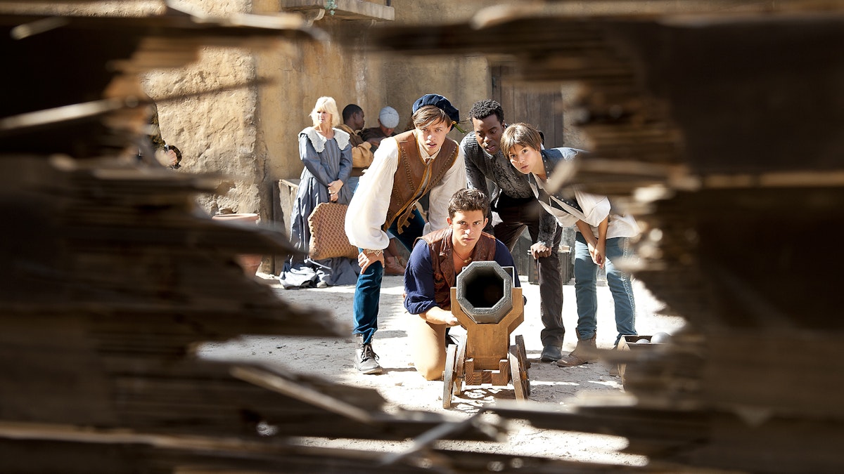 Watch Leonardo Season 2 Free | Pluto TV