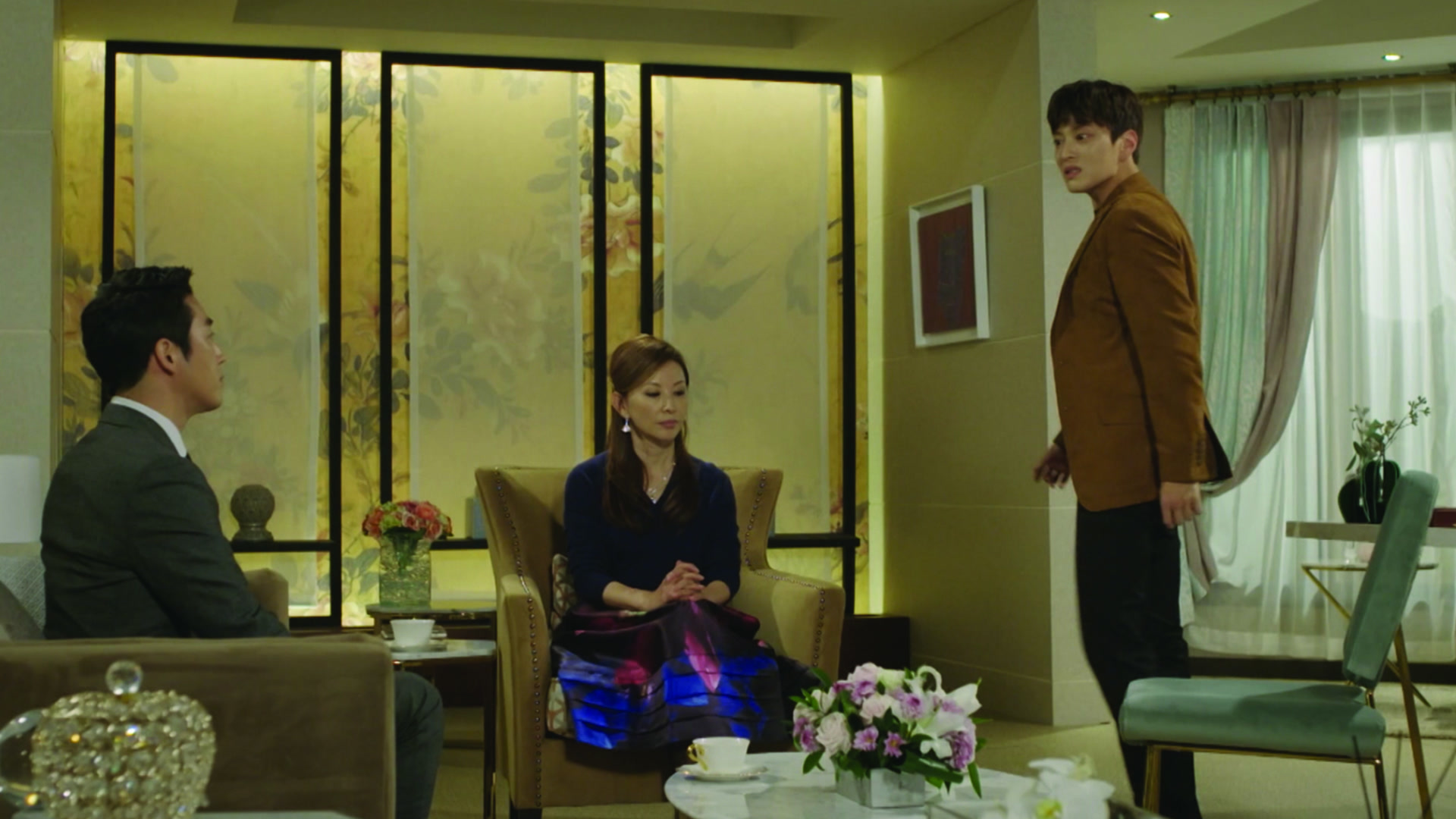 Find Yoon Seowon. Money Flower Temporada 1, Episodio 9 Pluto TV