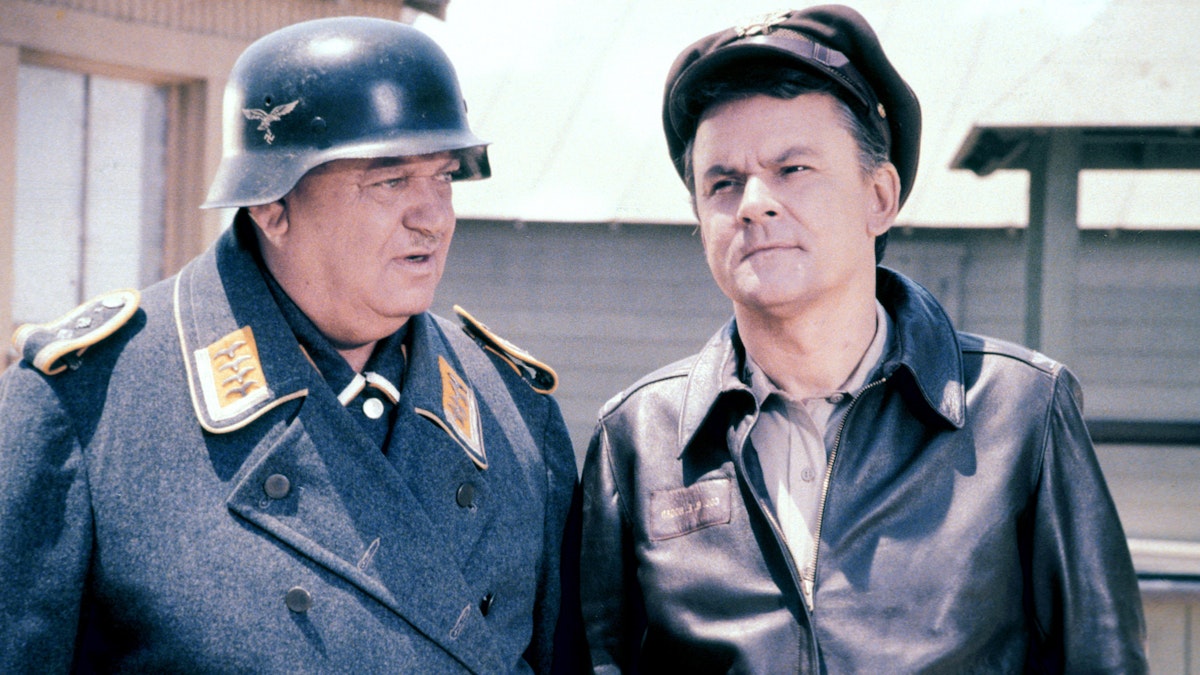 Se Hogan's Heroes sesong 5 gratis | Pluto TV
