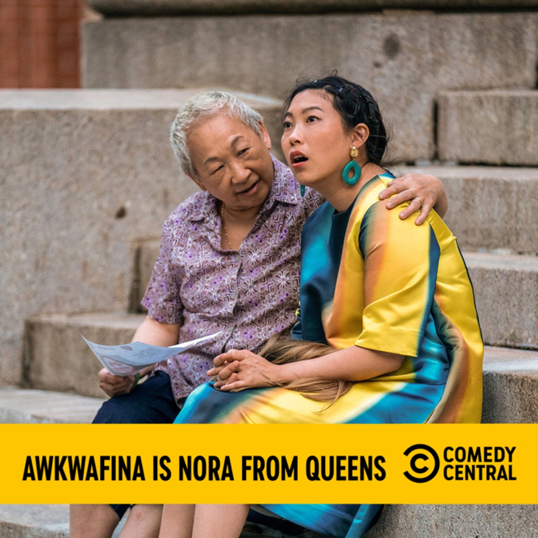 Awkwafina es Nora de Queens
